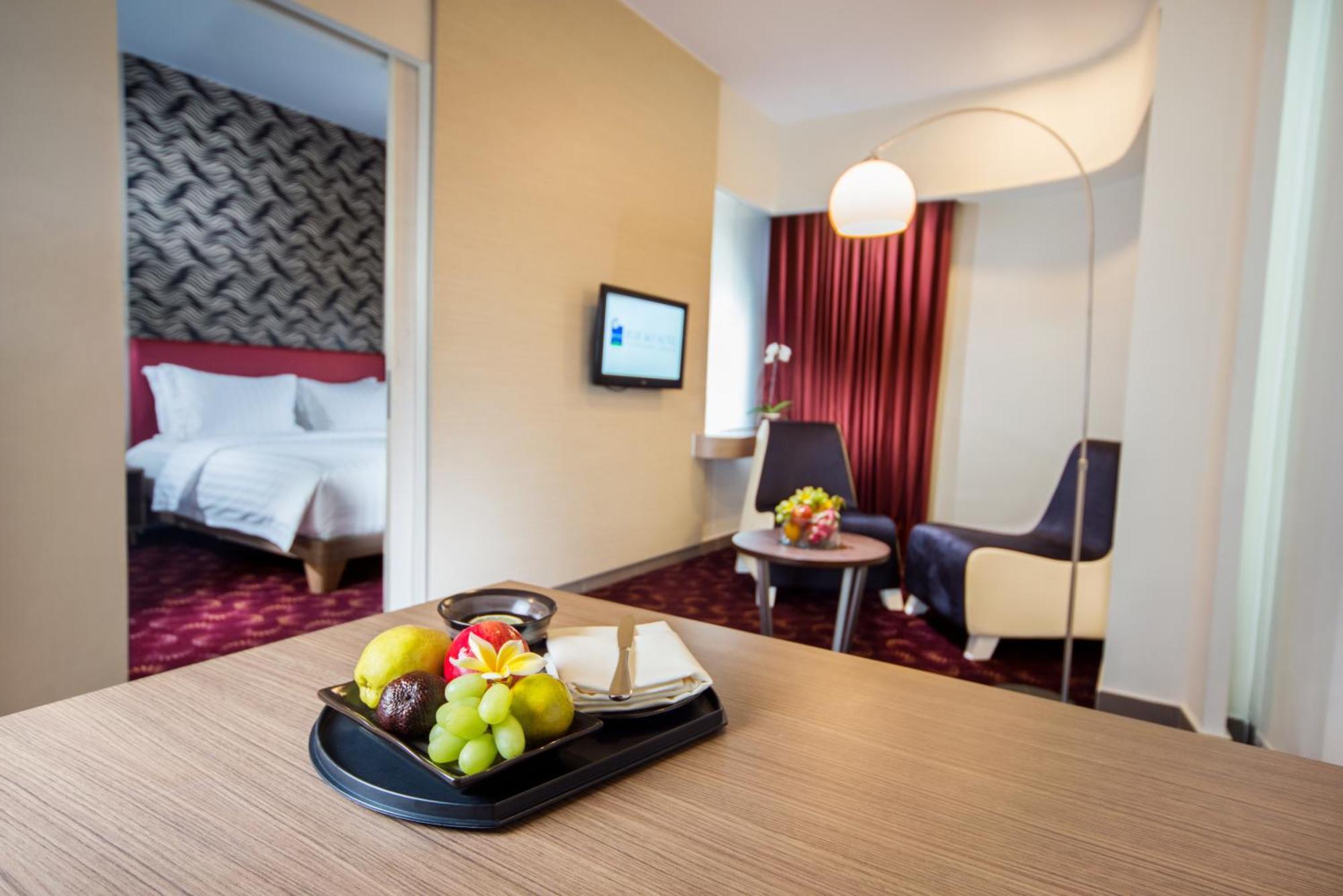 Blue Sky Hotel Petamburan Jakarta Extérieur photo
