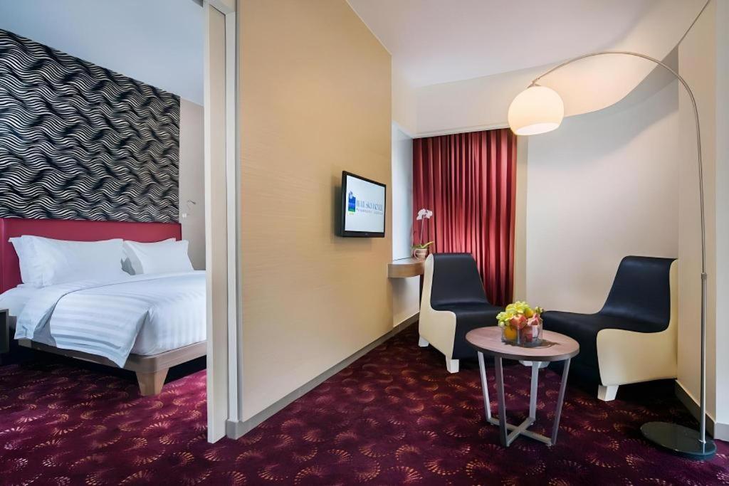 Blue Sky Hotel Petamburan Jakarta Extérieur photo