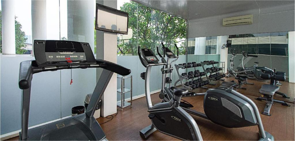 Blue Sky Hotel Petamburan Jakarta Extérieur photo